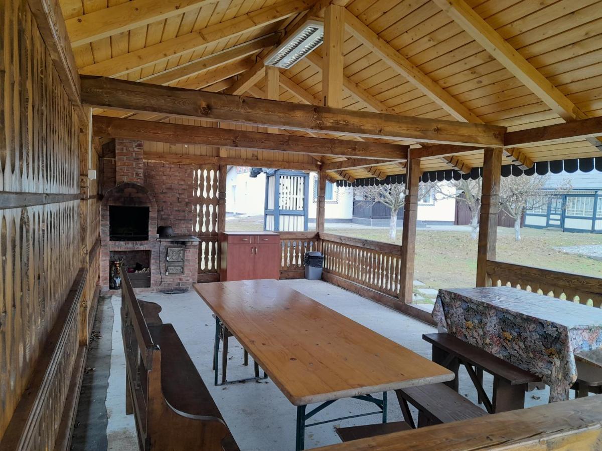 Casa Dumitru Si Elena Ciocanesti Bucovina Екстериор снимка